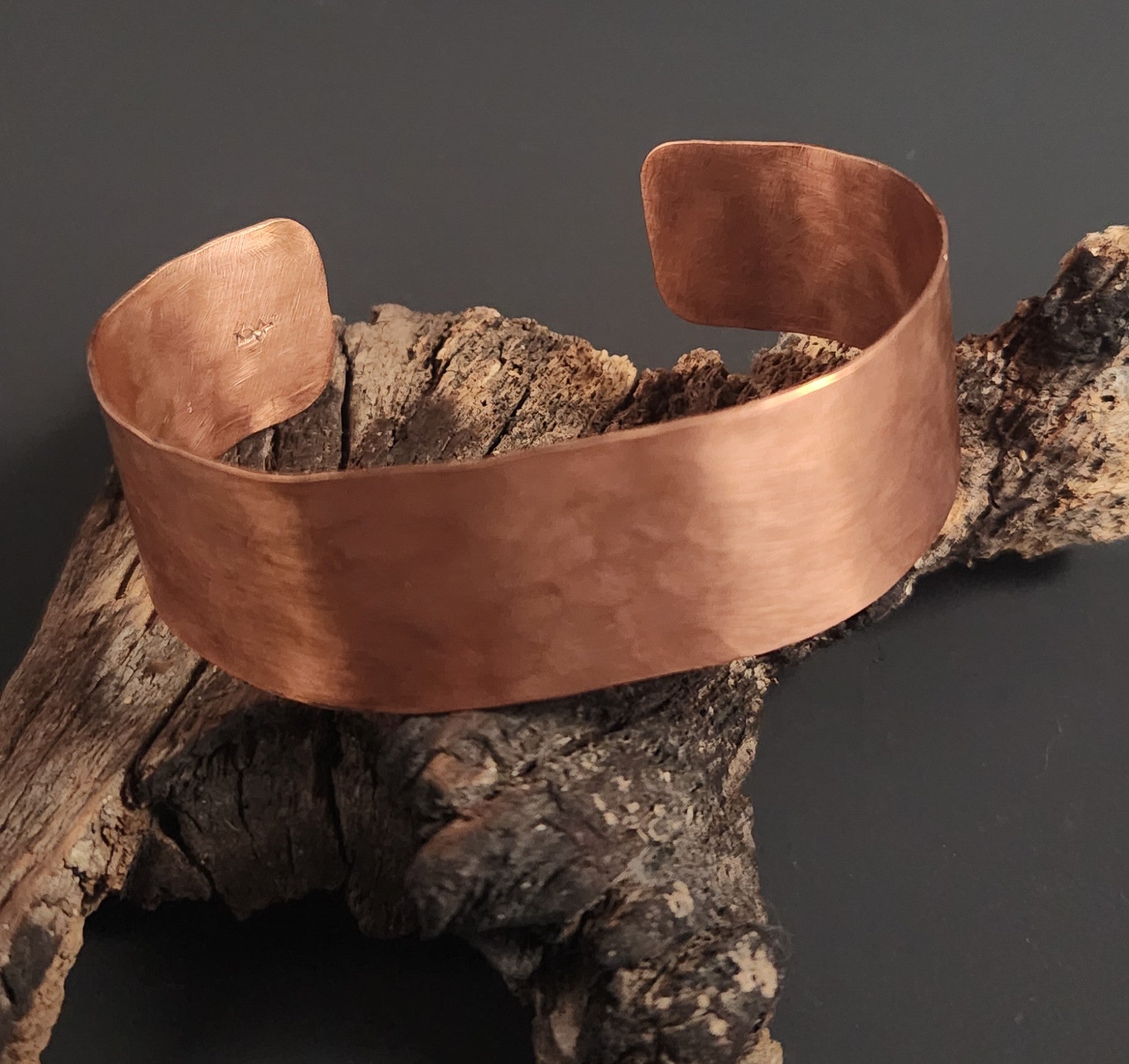 Classic Faceted Men's Cuff
