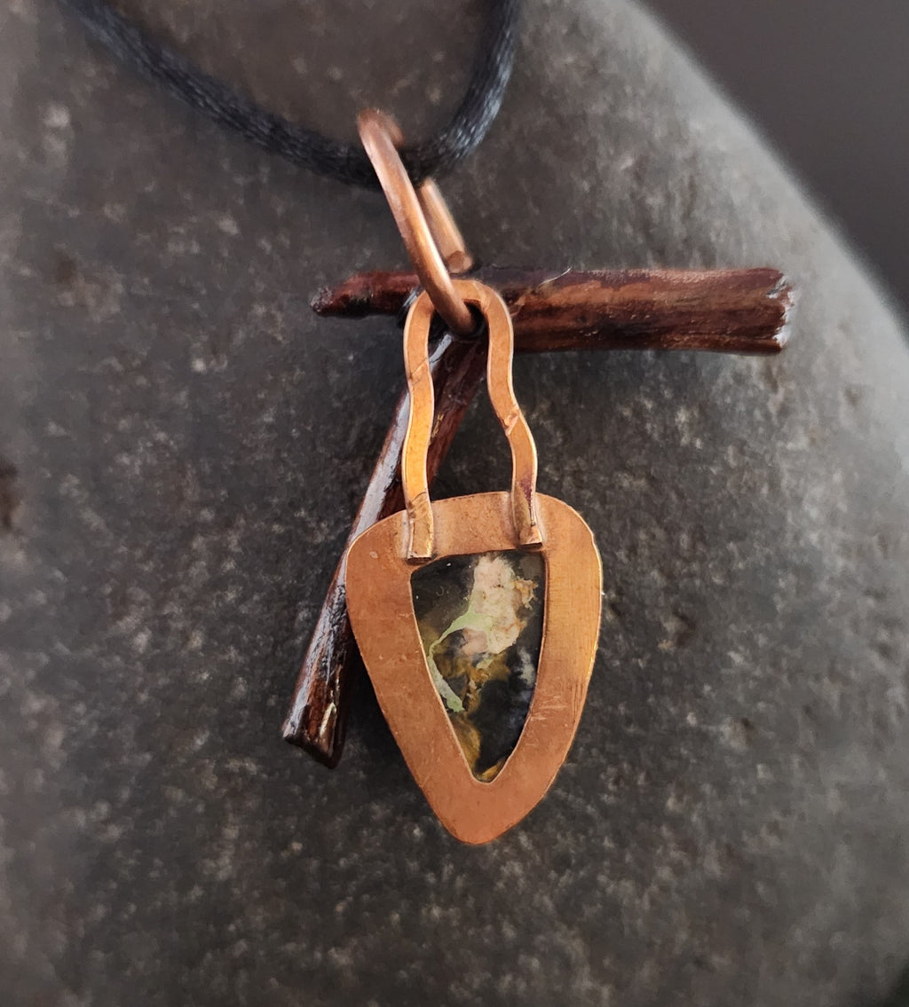 Set-A-Drift Pendant Necklace