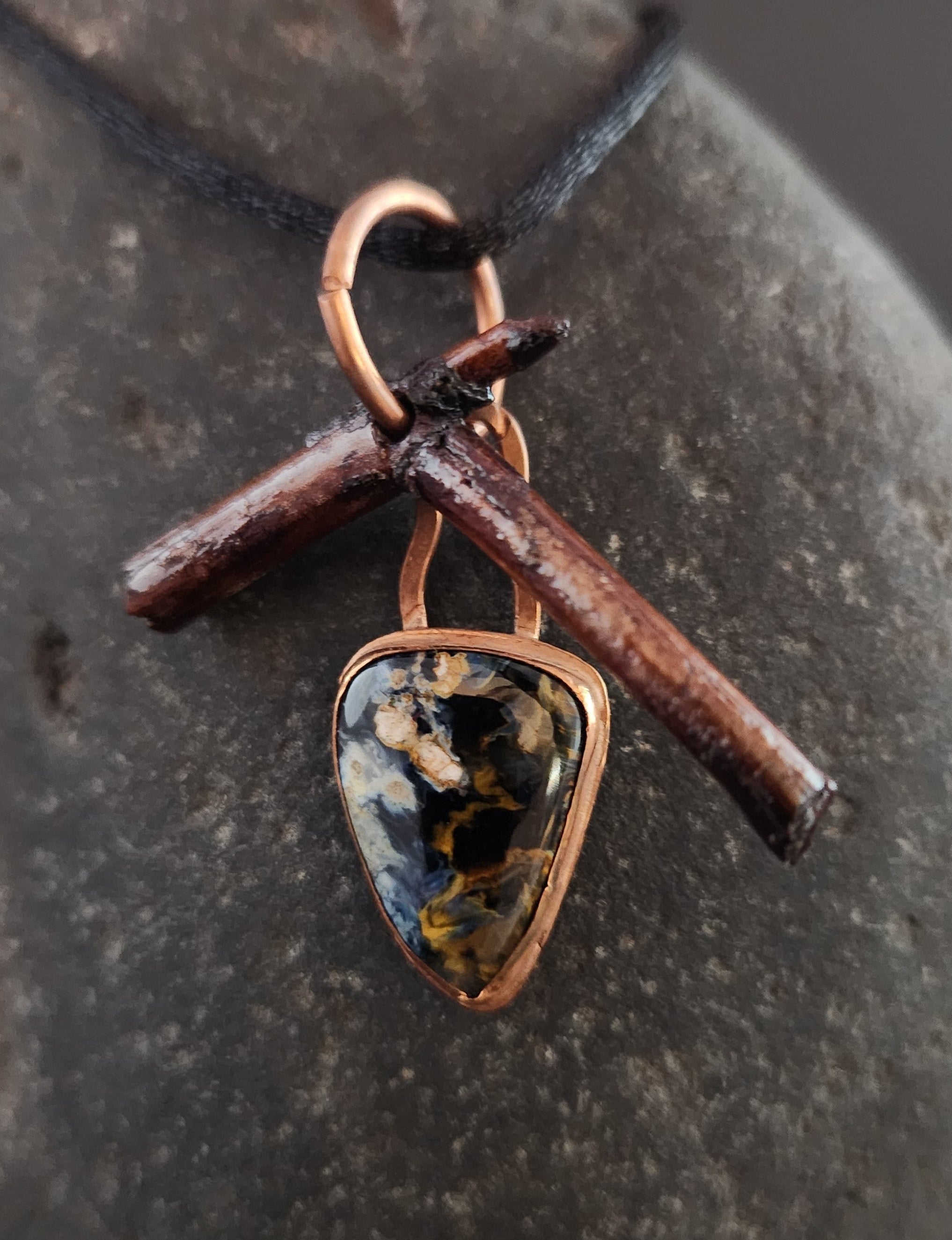 Set-A-Drift Pendant Necklace